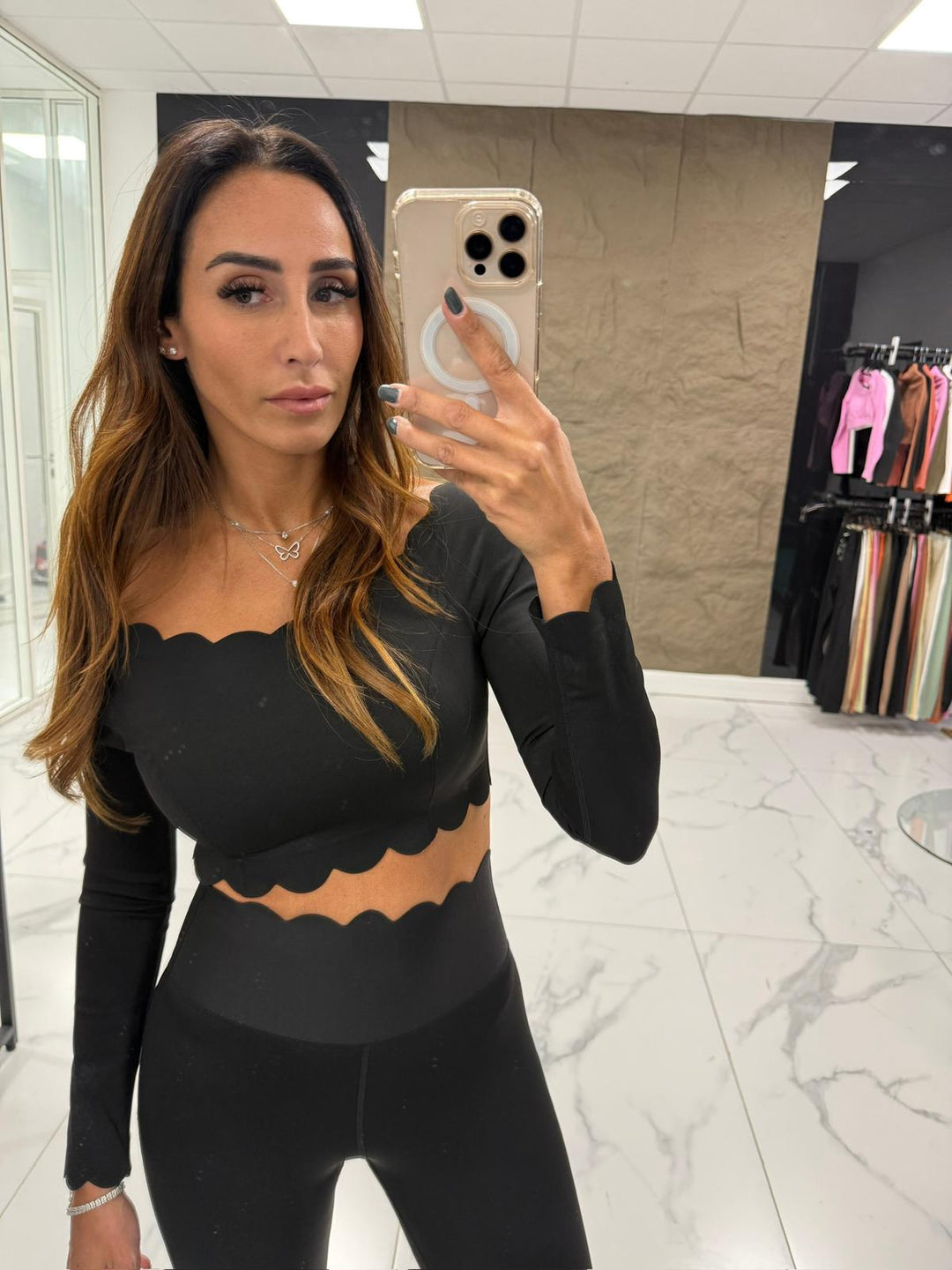 WAVY MANCHES LONGUES OFF SHOULDER